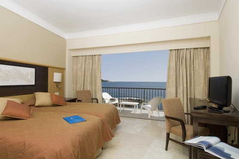 Sensimar Aguait Resort & Spa - Adults Only Font de sa Cala Buitenkant foto
